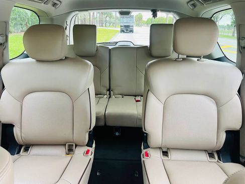 Used 2020 Nissan Armada Platinum w/ Captain's Chairs Package RWD image 17
