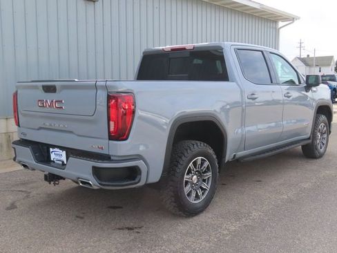 Used 2024 GMC Sierra 1500 AT4 w/ AT4 Premium Package AWD/4WD image 3