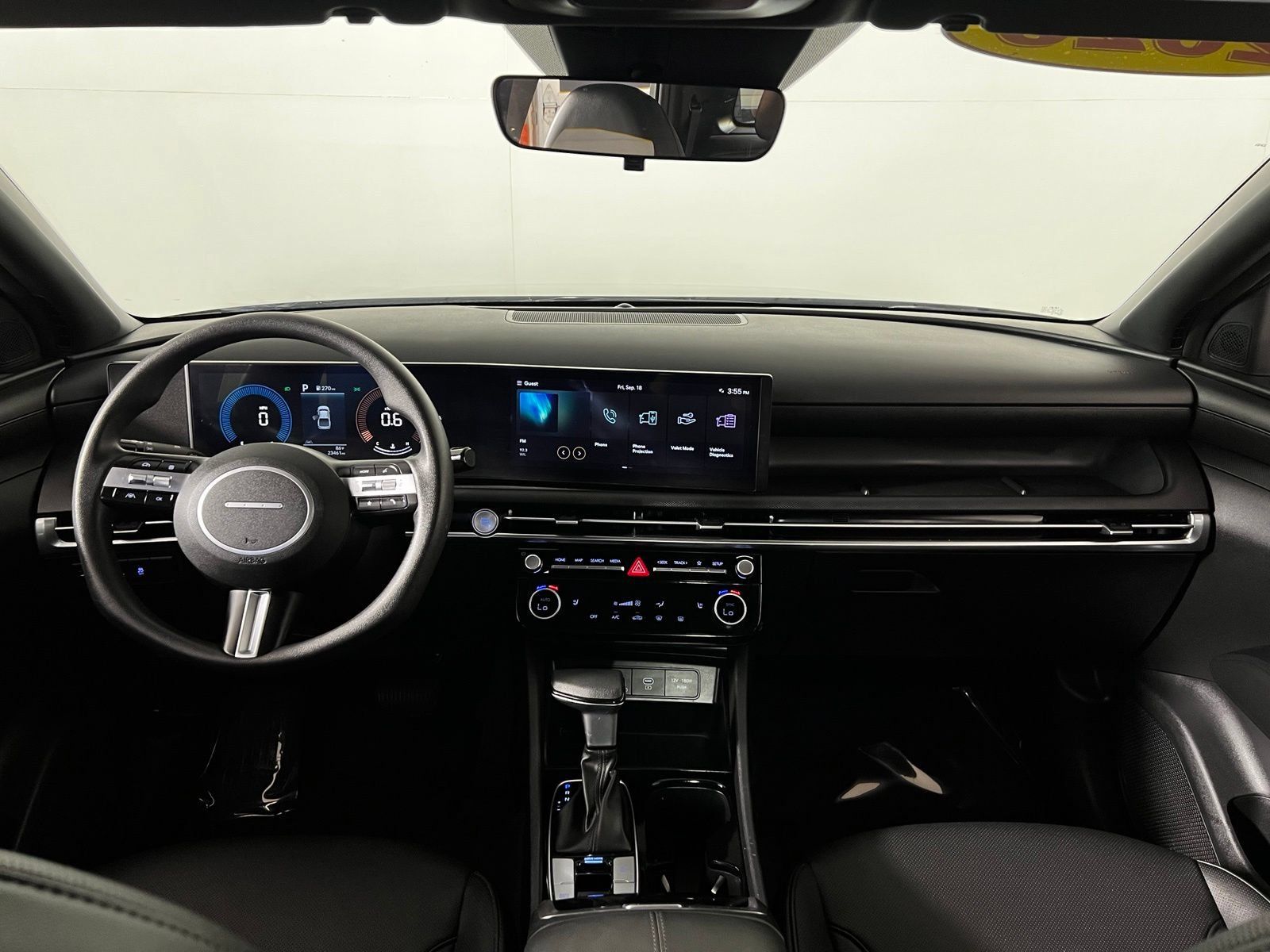 Used 2025 Hyundai Santa Cruz SEL FWD image 24