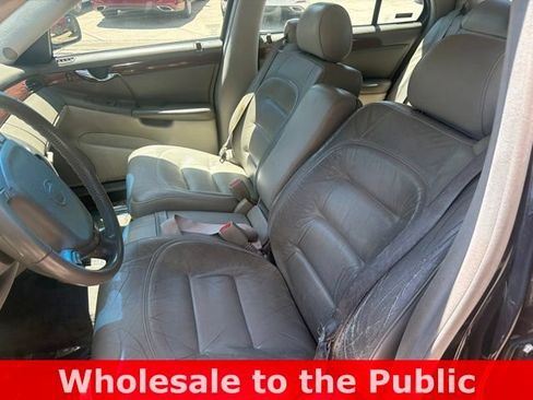 Used 2000 Cadillac De Ville w/ Comfort/Convenience Pkg FWD image 10