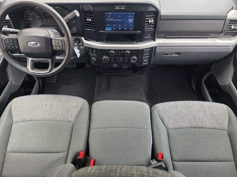 Used 2025 Ford F250 XLT w/ FX4 Off-Road Package image 21