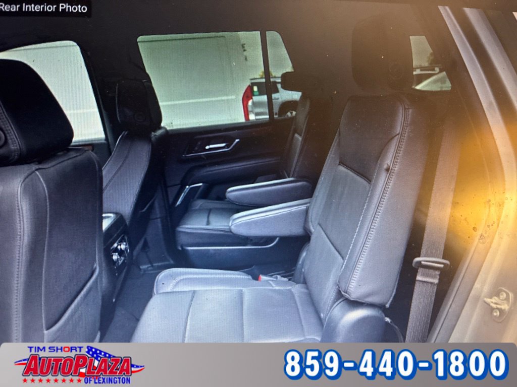 Used 2025 GMC Yukon Denali AWD/4WD image 10