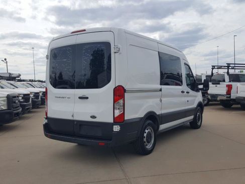 Used 2017 Ford Transit 150 130 Medium Roof RWD image 7