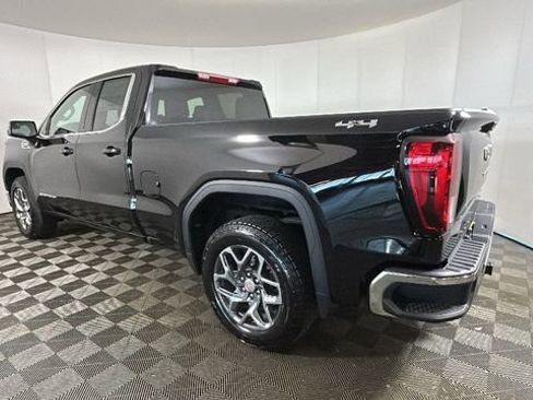 New 2026 GMC Sierra 1500 SLE AWD/4WD image 5