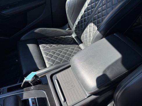 Used 2019 Audi SQ5 Premium Plus AWD/4WD image 14