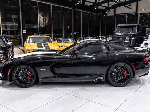 Used 2014 SRT Viper GTS w/ GTS Laguna Interior Package image 31