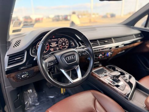 Used 2017 Audi Q7 3.0T Premium Plus image 9