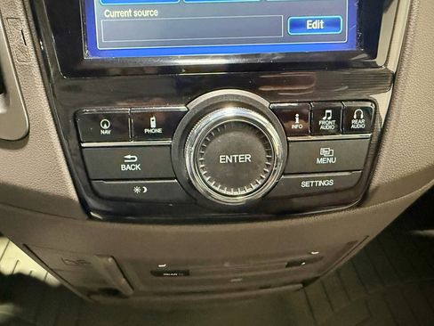 Used 2017 Honda Odyssey Touring image 24
