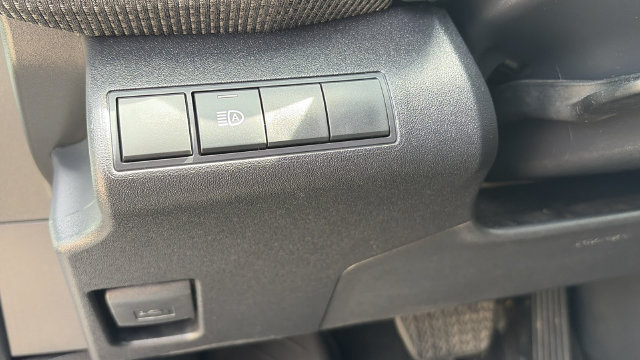 Used 2024 Subaru Solterra AWD/4WD image 25