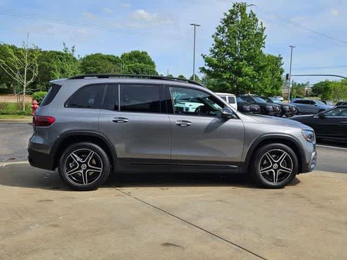 Used 2026 Mercedes-Benz GLB 250 image 9