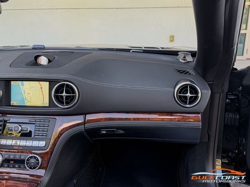 Used 2015 Mercedes-Benz SL 65 AMG image 35