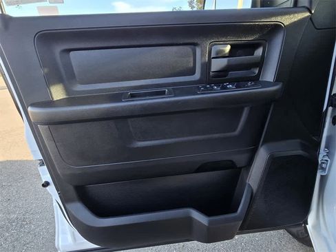 Used 2022 RAM 2500 Tradesman image 14