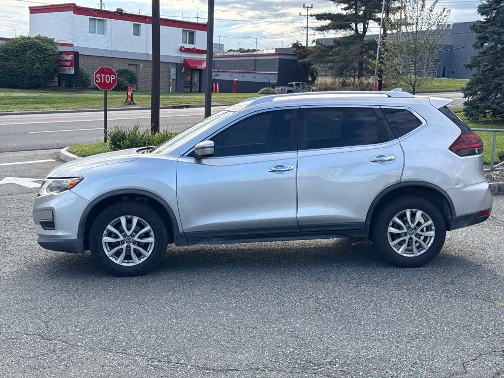 Used 2019 Nissan Rogue S w/ Special Edition Package AWD/4WD image 4