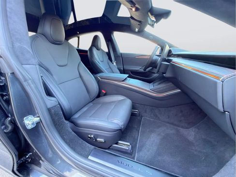 Used 2026 Tesla Model S AWD/4WD image 21