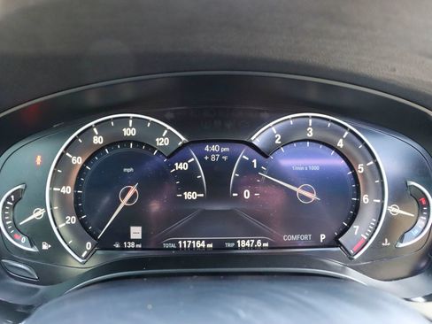 Used 2018 BMW 530i w/ M Sport Package RWD image 32