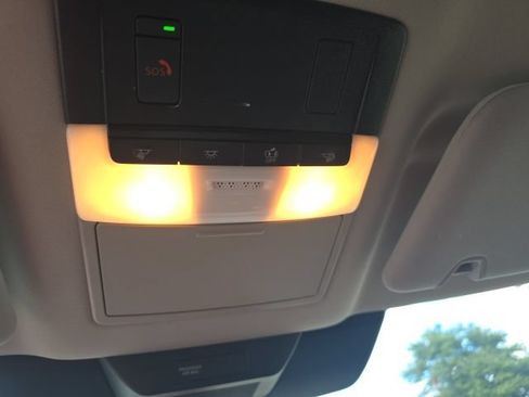 Certified 2025 Nissan Pathfinder SV AWD/4WD image 22
