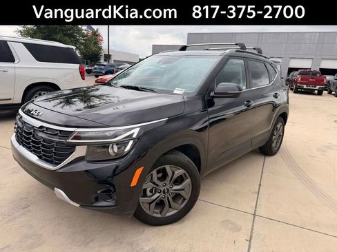 Certified 2024 Kia Seltos S FWD image 1