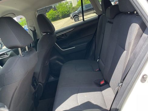 Used 2022 Toyota RAV4 LE image 14