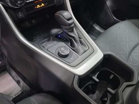 Certified 2024 Toyota RAV4 XLE image 21