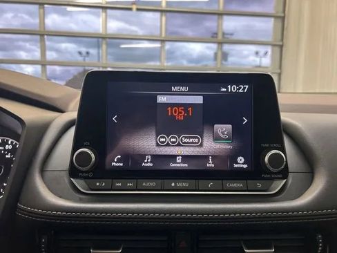 Used 2023 Nissan Rogue SL AWD/4WD image 23
