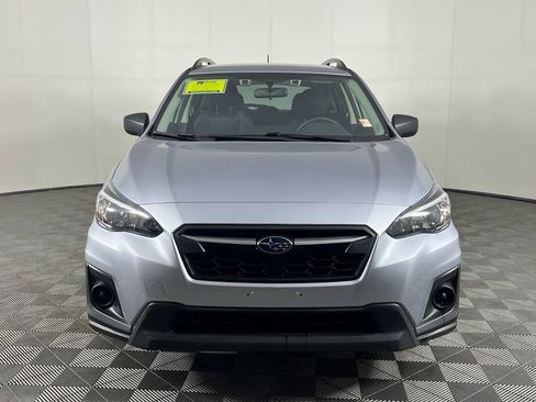 Used 2020 Subaru Crosstrek 2.0i image 2