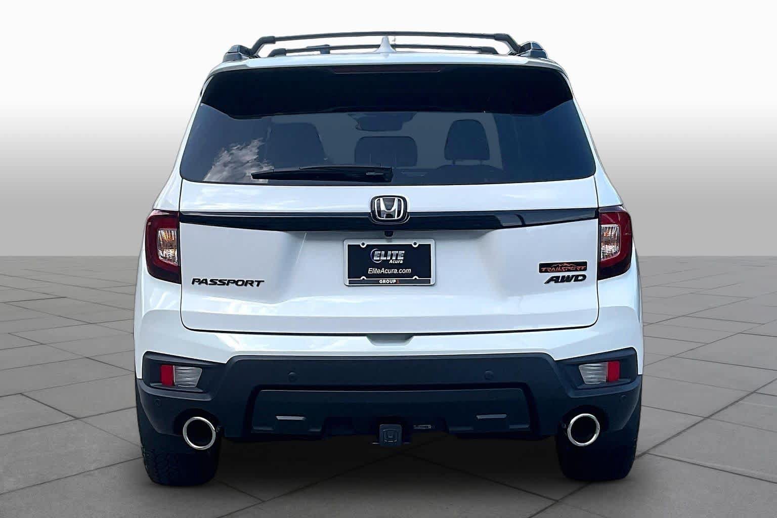 Used 2024 Honda Passport TrailSport image 5