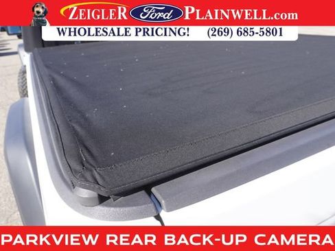 Used 2021 Jeep Gladiator Rubicon w/ LED Lighting Group image 10