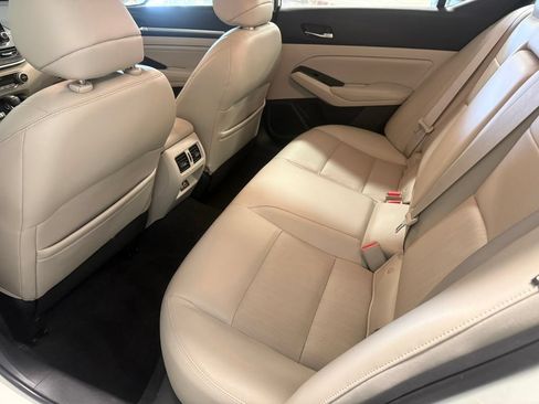Used 2020 Nissan Altima 2.5 SL AWD/4WD image 26
