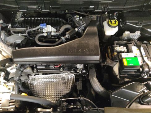 Used 2020 Nissan Rogue S image 30