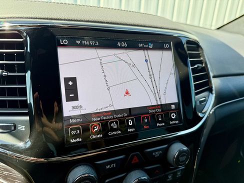Used 2020 Jeep Grand Cherokee High Altitude AWD/4WD image 30