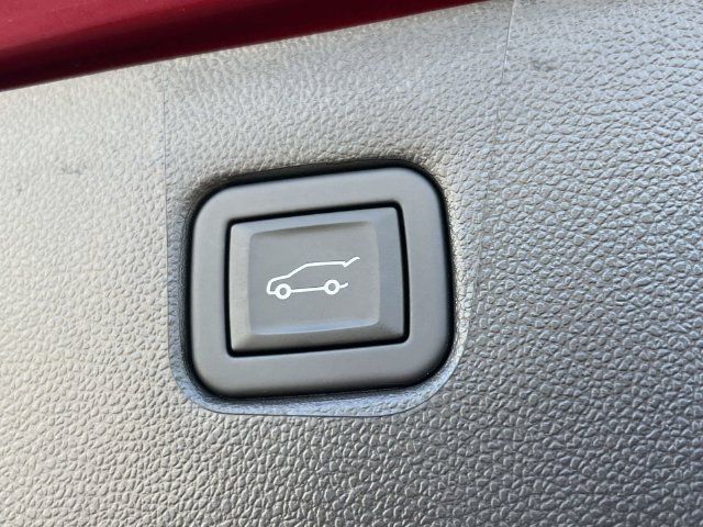 Used 2025 Chevrolet Blazer Premier w/ Driver Confidence II Package FWD image 13