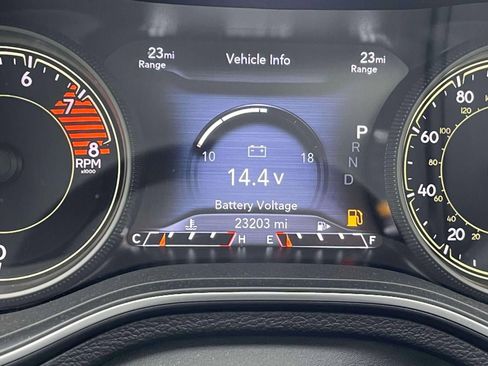 Used 2022 Jeep Cherokee Limited AWD/4WD image 27