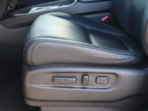 Used 2024 Honda Passport EX-L image 11