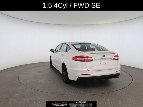 Used 2019 Ford Fusion SE w/ Equipment Group 151A FWD image 13