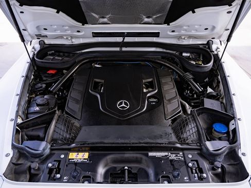 Used 2020 Mercedes-Benz G 550 image 24