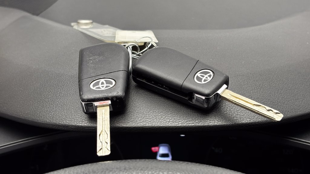 Certified 2024 Toyota Corolla LE AWD/4WD image 21