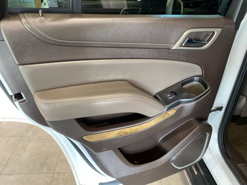 Used 2016 GMC Yukon Denali w/ Open Road Package image 26