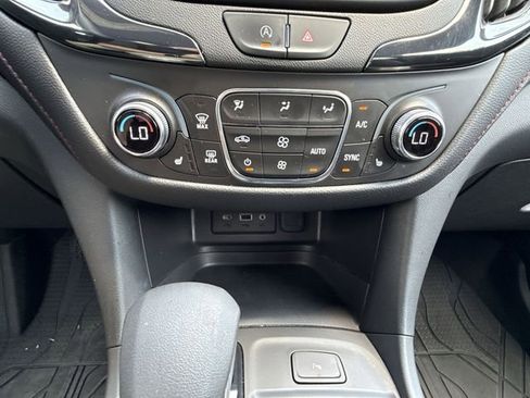 Certified 2023 Chevrolet Equinox RS image 15