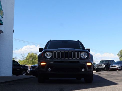 Used 2022 Jeep Renegade Latitude w/ Convenience Group image 18