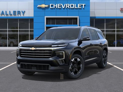 New 2027 Chevrolet Traverse LT w/ Sun and Wheel Package FWD image 7