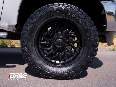 Used 2012 Ford F350 Lariat w/ Lariat Interior Pkg image 10