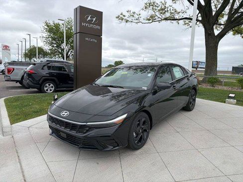 New 2026 Hyundai Elantra SEL Sport Premium FWD image 1