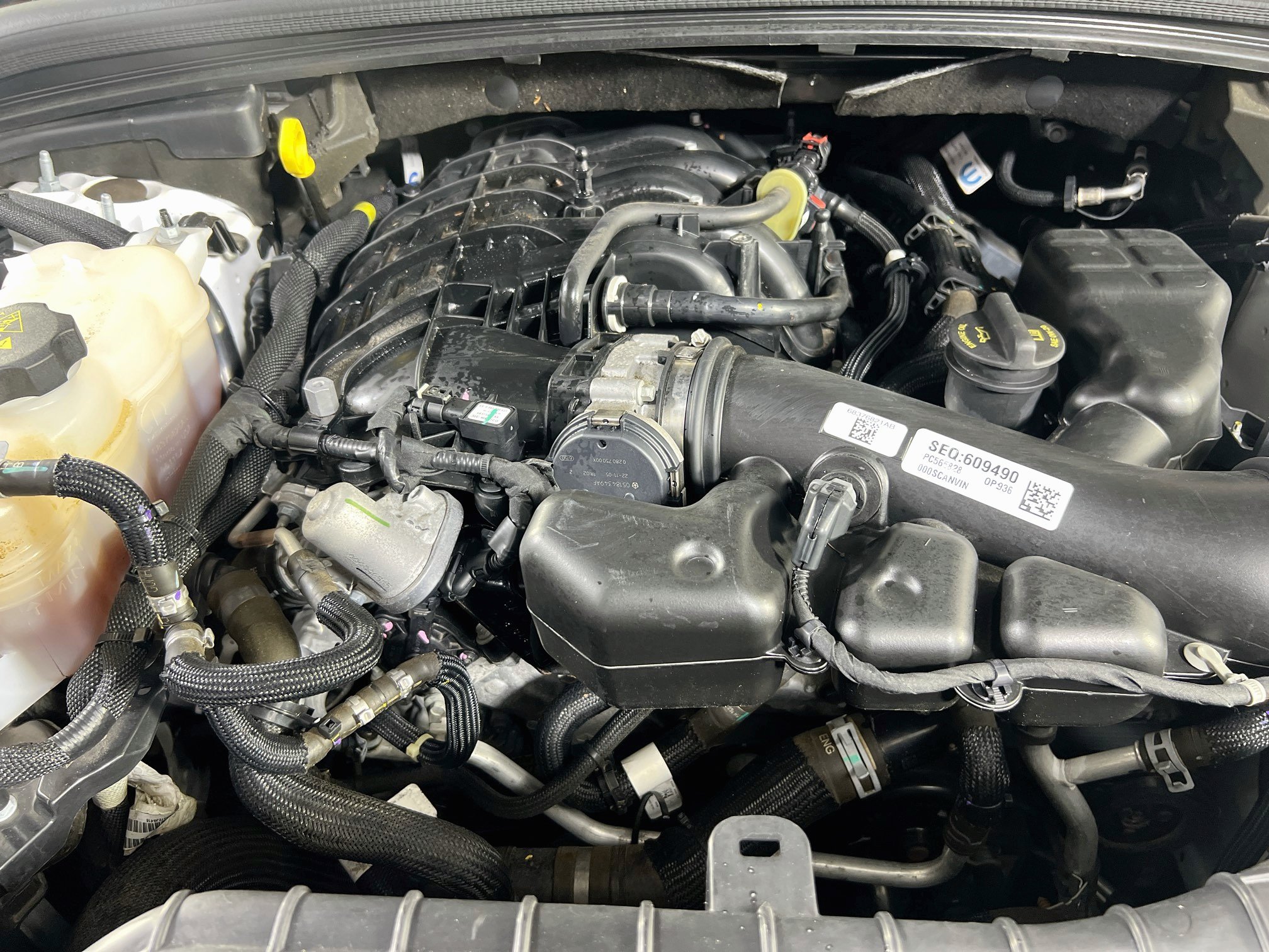 Used 2023 Jeep Grand Cherokee Limited AWD/4WD image 30