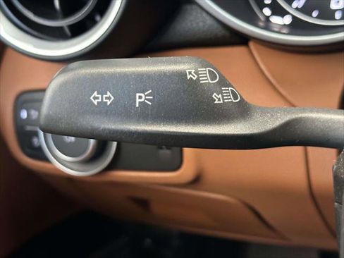 Used 2019 Alfa Romeo Giulia Ti image 30