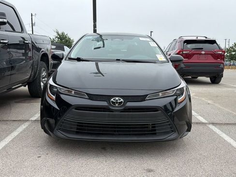 Certified 2024 Toyota Corolla LE FWD image 2