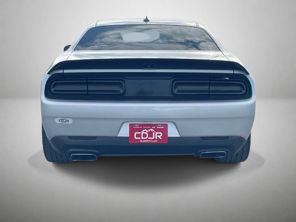 Used 2020 Dodge Challenger R/T Scat Pack RWD image 4