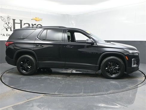 Used 2023 Chevrolet Traverse LT w/ Midnight/Sport Edition image 1