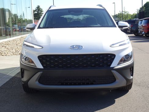 Used 2023 Hyundai Kona SEL AWD/4WD image 7
