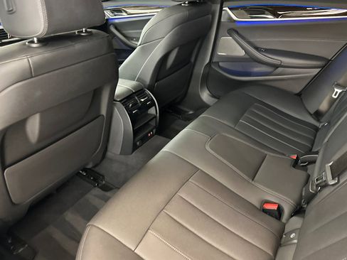 Used 2023 BMW 540i 540i w/ M Sport Package image 27