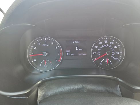 Used 2019 Kia Forte LXS image 13